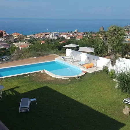 Borgo Panoramico N.1 公寓