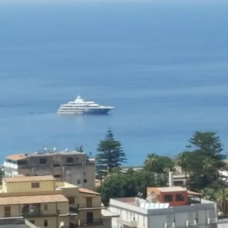 Borgo Panoramico N.1 特罗佩阿