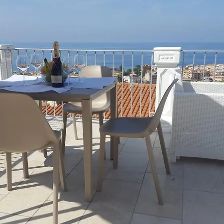 Borgo Panoramico N.1 特罗佩阿