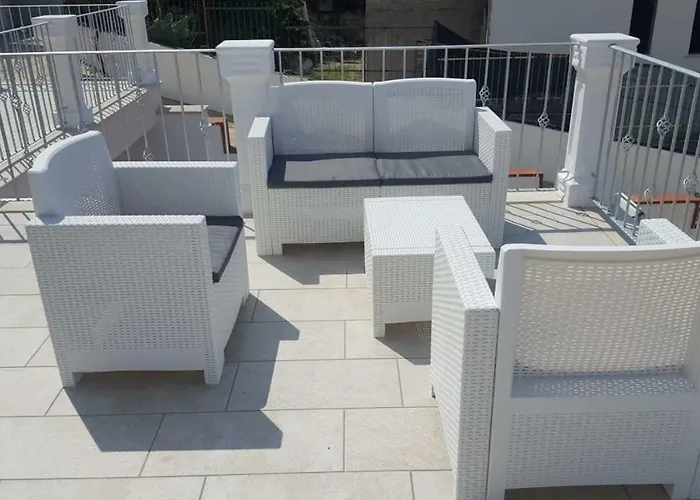 Borgo Panoramico N.1 Apartamento *