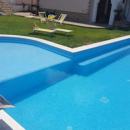 Borgo Panoramico N.1 تروبيا