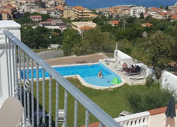 Borgo Panoramico N.1 טרופאה
